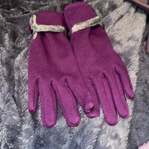 Women’s gloves